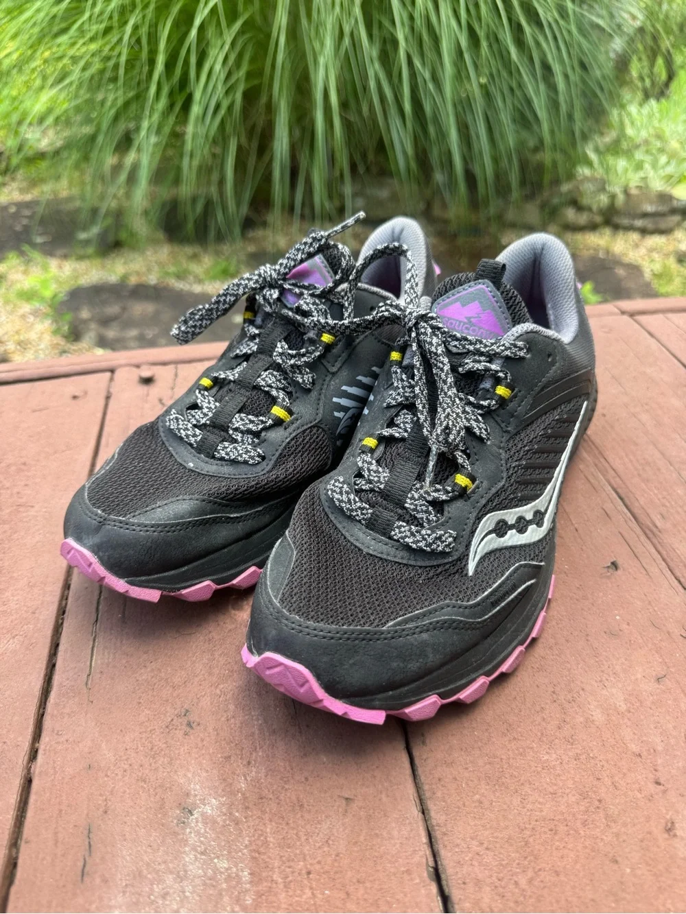 Saucony Excursion TR 15 Women's Black Athletic Trail Shoes with Pink Accents